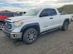 Toyota Tundra 4.6L 8 2017