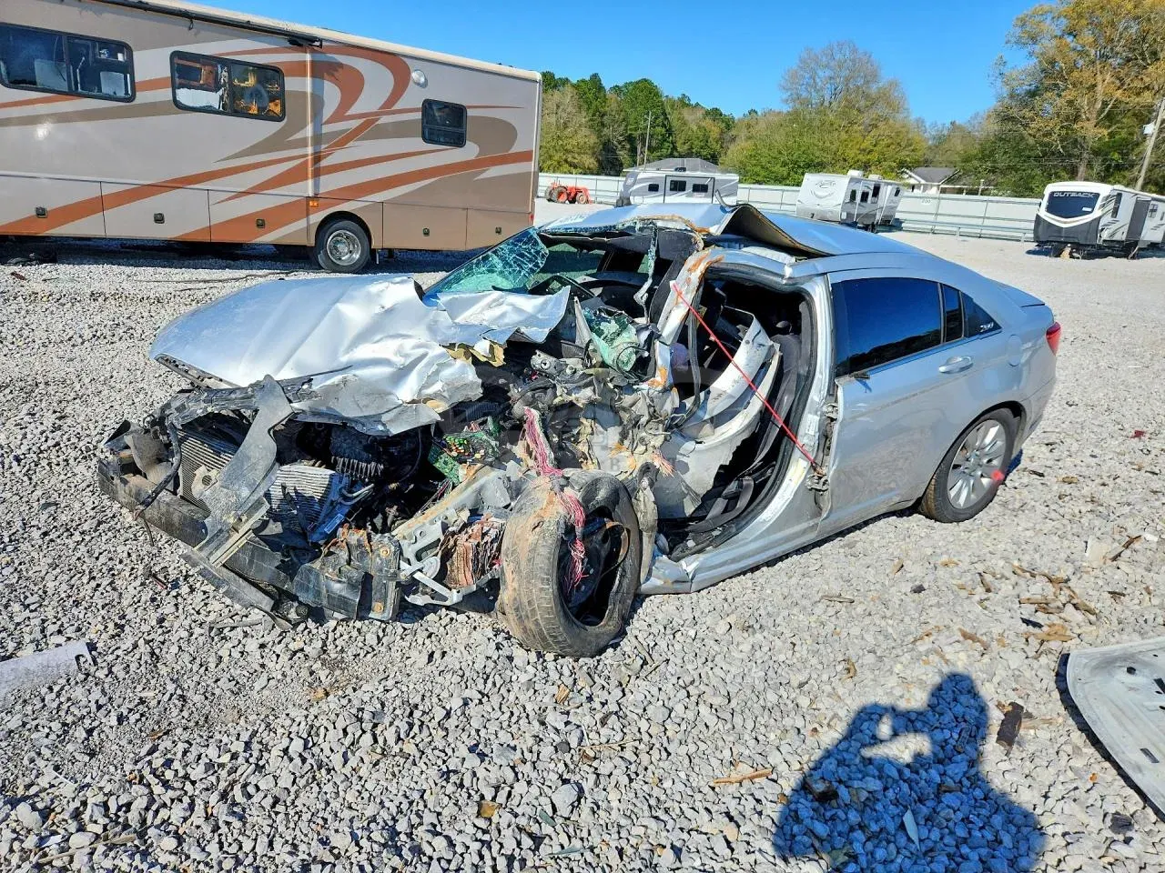 Chrysler 200 2.4L 4 2012