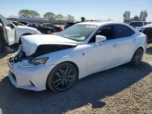Lexus IS 2.5L 6 2014
