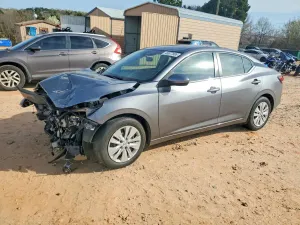Nissan Sentra 2.0L 4 2023