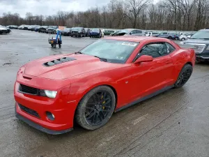 Chevrolet Camaro 6.2L 8 2013