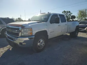 Chevrolet Silverado 1500 6.6L 8 2012