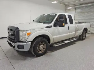 Ford F-250 6.2L 8 2013
