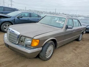 Mercedes-Benz 560 5.6L 8 1991