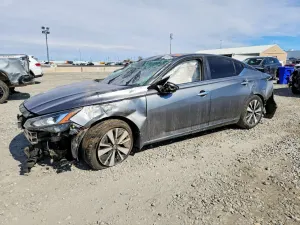Nissan Altima 2.5L 4 2022