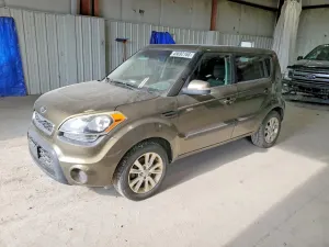 Kia Soul 2.0L 4 2012