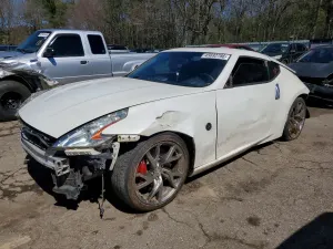 Nissan 370z 3.7L 6 2014