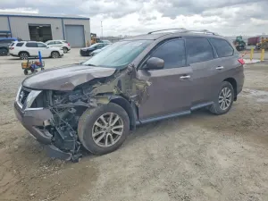 Nissan Pathfinder 3.5L 6 2015