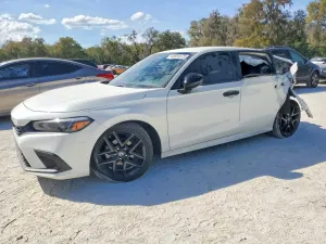 Honda Civic 2.0L 4 2024