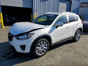 Mazda CX-5 2.5L 4 2015