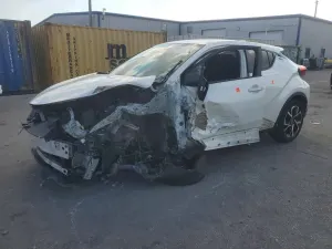 Toyota C-HR 2.0L 4 2020