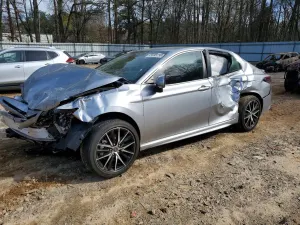 Toyota Camry 2.5L 4 2023