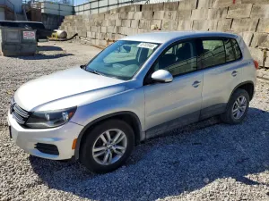 Volkswagen Tiguan 2.0L 4 2013