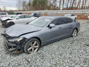 Volvo S90 2.0L 4 2018