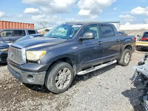 Toyota Tundra 4.6L 8 2011