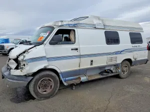 Dodge RAM 5.2L 8 2000