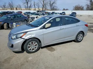 Hyundai Accent 1.6L 4 2013