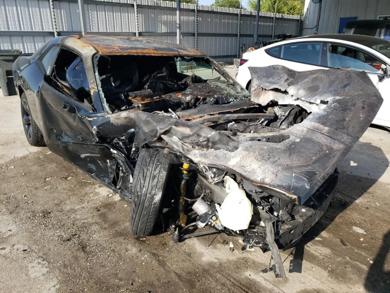 Dodge Challenger 5.7L 8 2014
