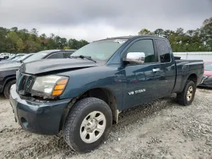 Nissan Titan 5.6L 8 2005