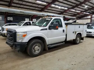 Ford F-350 6.2L 8 2015