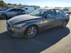 Infiniti Q50 3.7L 6 2015