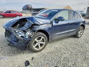 Porsche Macan 2.0L 4 2018