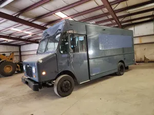 Freightliner MT-45 6.0L 8 2020