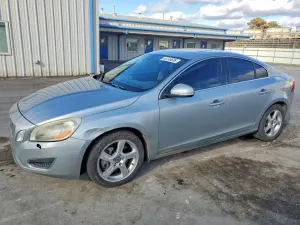 Volvo S60 2.5L 5 2013