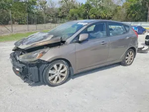 Hyundai Accent 1.6L 4 2014