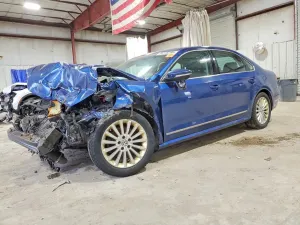 Volkswagen Passat 1.8L 4 2017