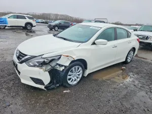 Nissan Altima 2.5L 4 2017