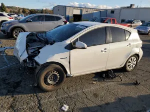 Toyota Prius 1.5L 4 2014