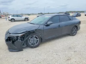 Kia K4 2.0L 4 2025