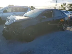 Toyota Corolla 1.8L 4 2019