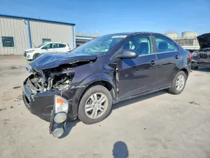 Chevrolet Aveo (Sonic) 1.8L 4 2014