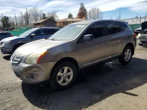 Nissan Rogue 2.5L 4 2012
