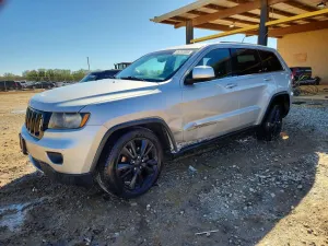 Jeep Grand Cherokee 5.7L 8 2013
