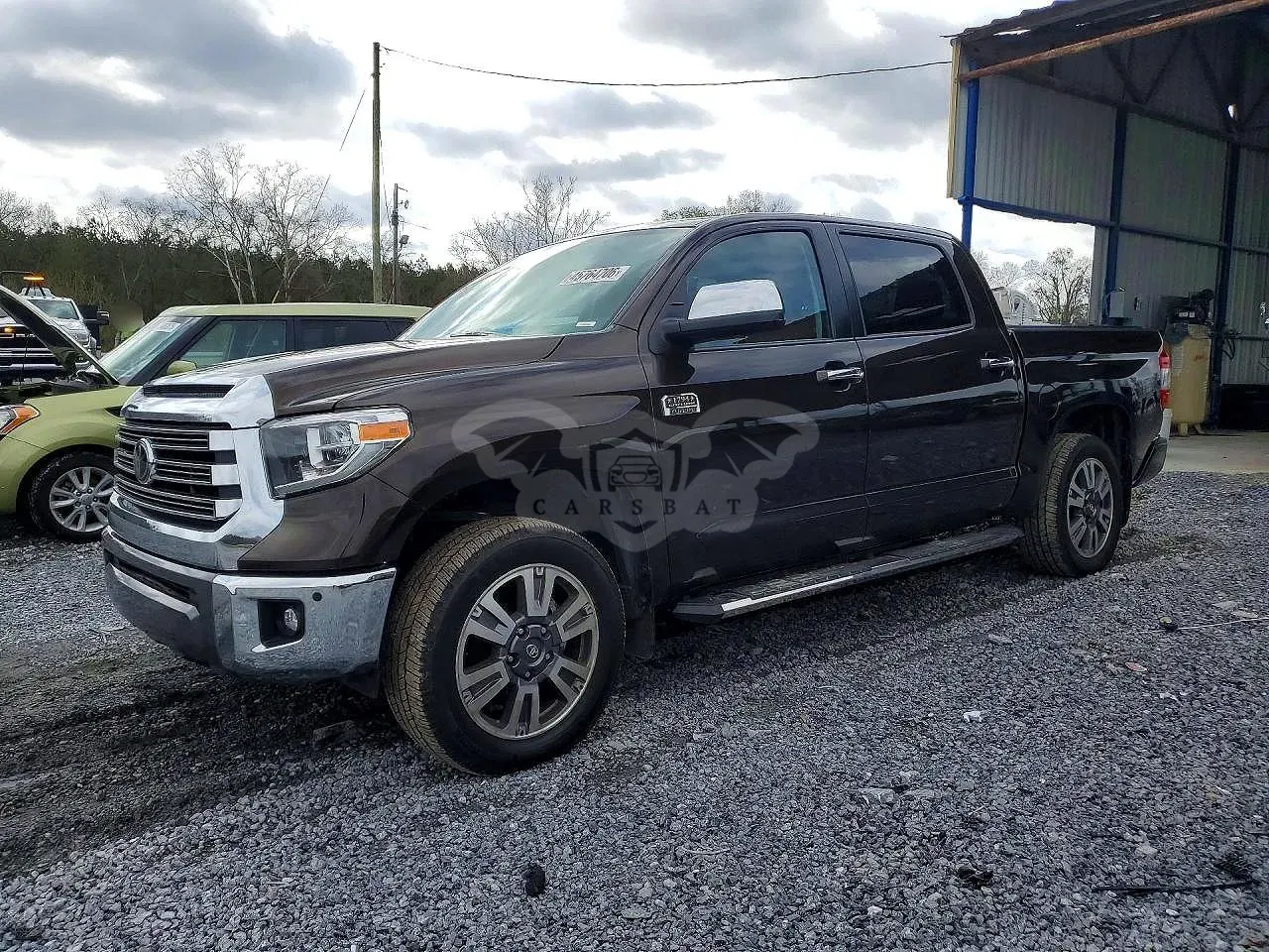 Toyota Tundra 5.7L 8 2020