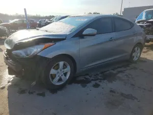 Hyundai Elantra 1.8L 4 2012