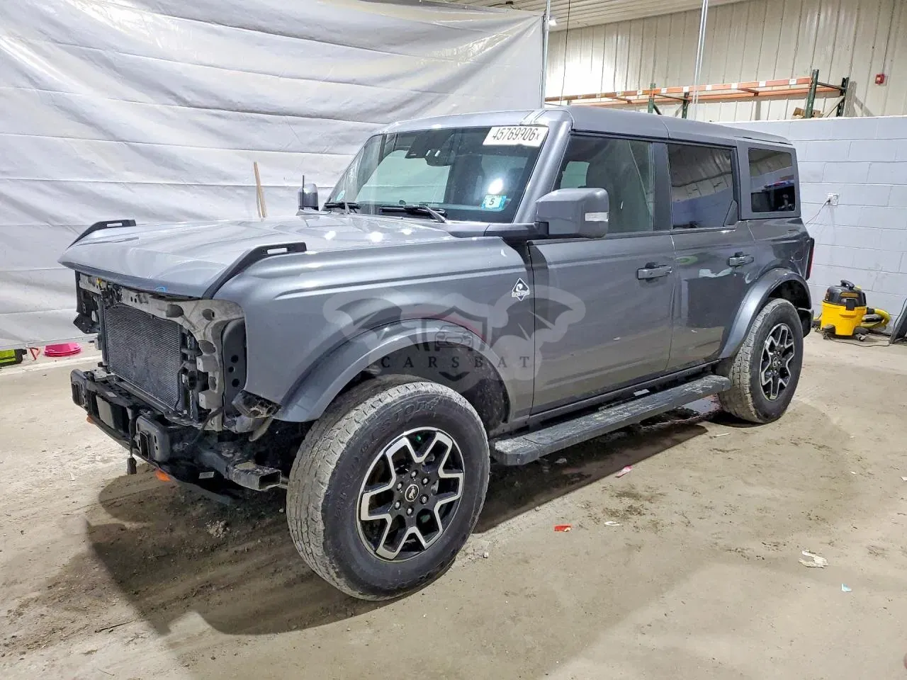 Ford Bronco 2.3L 4 2024