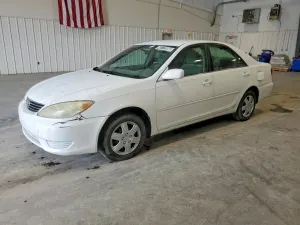 Toyota Camry 2.4L 4 2005