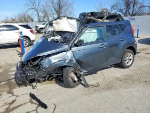 Kia Soul 2.0L 4 2025