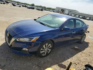 Nissan Altima 2.5L 4 2019