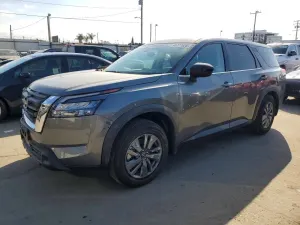 Nissan Pathfinder 3.5L 6 2025