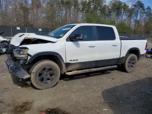 RAM 1500 5.7L 8 2019