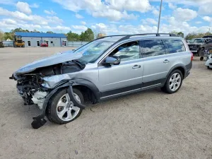 Volvo XC70 3.0L 6 2011