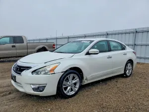 Nissan Altima 2.5L 4 2015