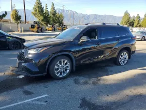 Toyota Highlander 2.4L 4 2024