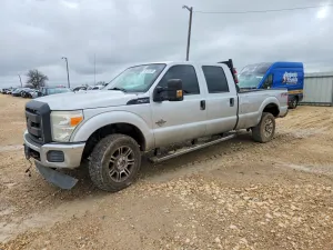 Ford F-350 6.7L 8 2015