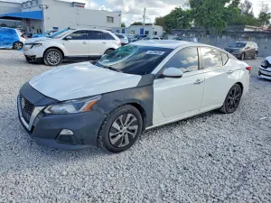 Nissan Altima 2.5L 4 2020